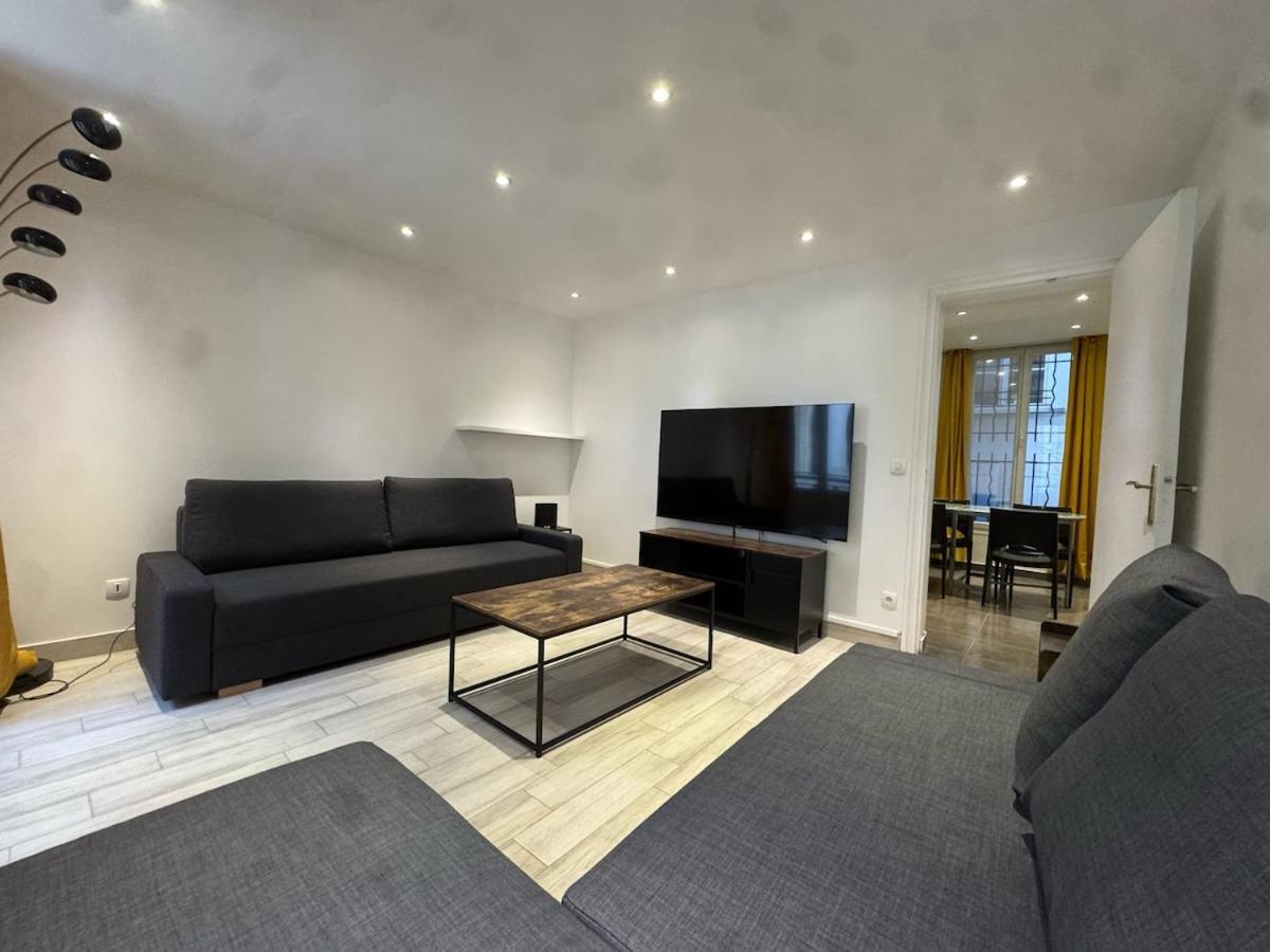 Heart Of - 2br - 6p - Le Marais 8 Free Netflix Paris